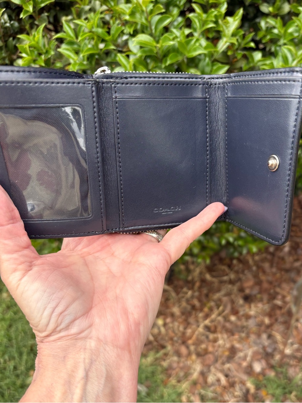 Coach Ditzy Star Multi Blue Trifold Wallet EUC - Picture 7 of 8